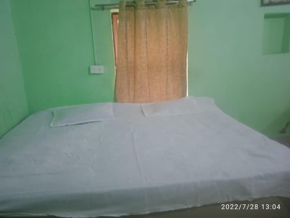 Guest house Shri Swami Sheetal Das Akhada B1-88 Assi , Near Pushkar Talab,varanasi, Ashram Dharmshala *