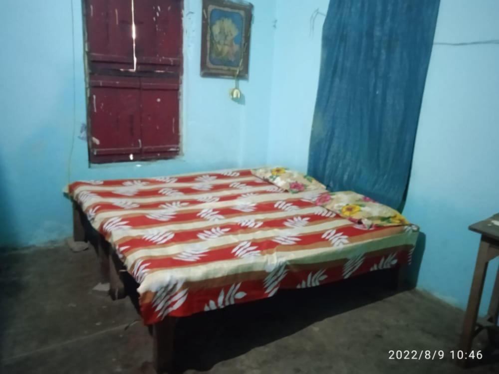 Shri Swami Sheetal Das Akhada B1-88 Assi , Near Pushkar Talab,varanasi, Ashram Dharmshala *